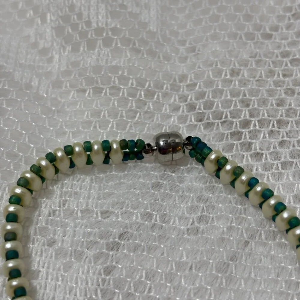 Handmade Double-Hole Cream Green Seed‎ Bead Bracelet 6.5” Magnetic Clasp Boho